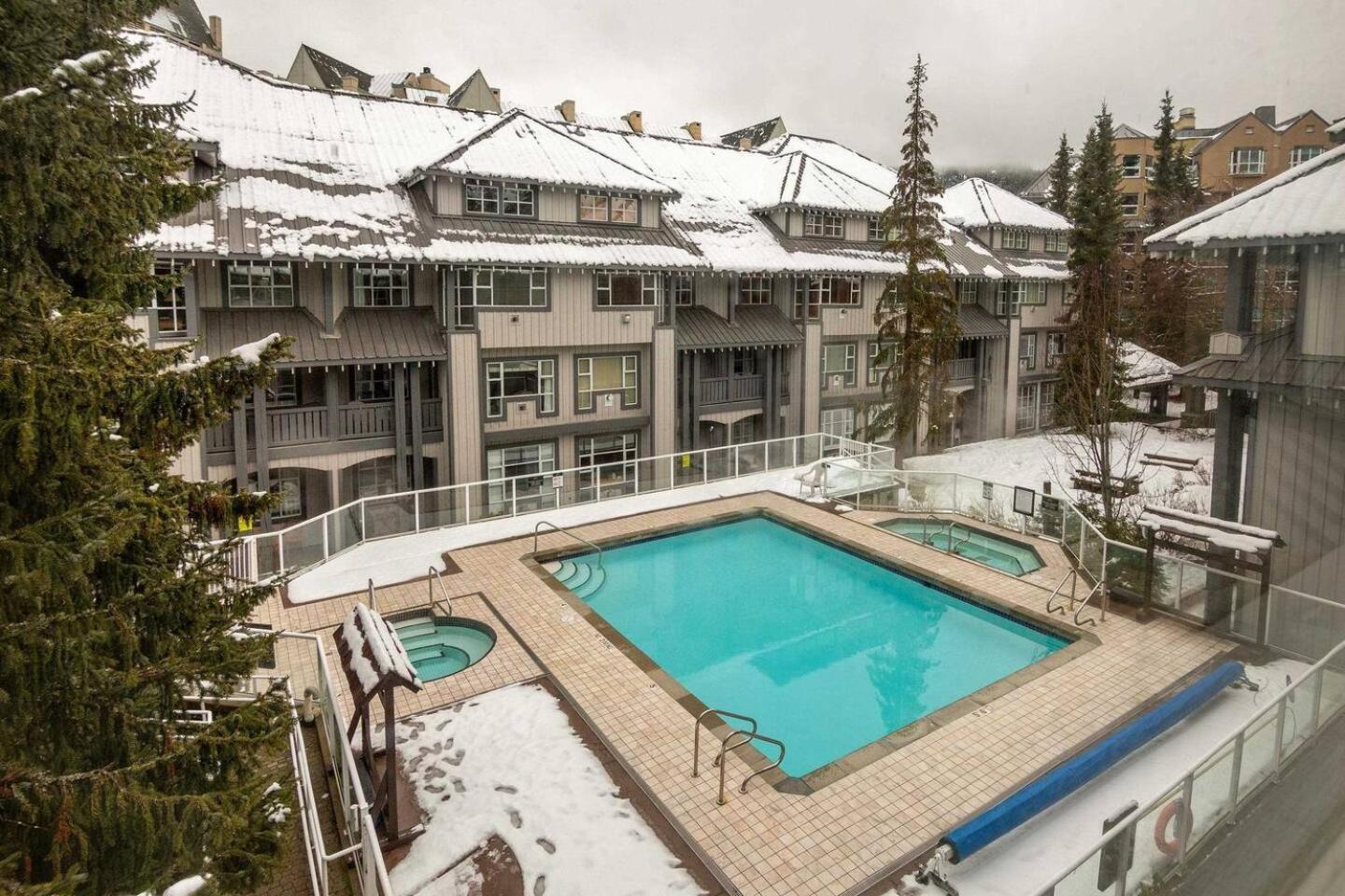 Glacier Lodge Premiere Suite Whistler Exterior foto